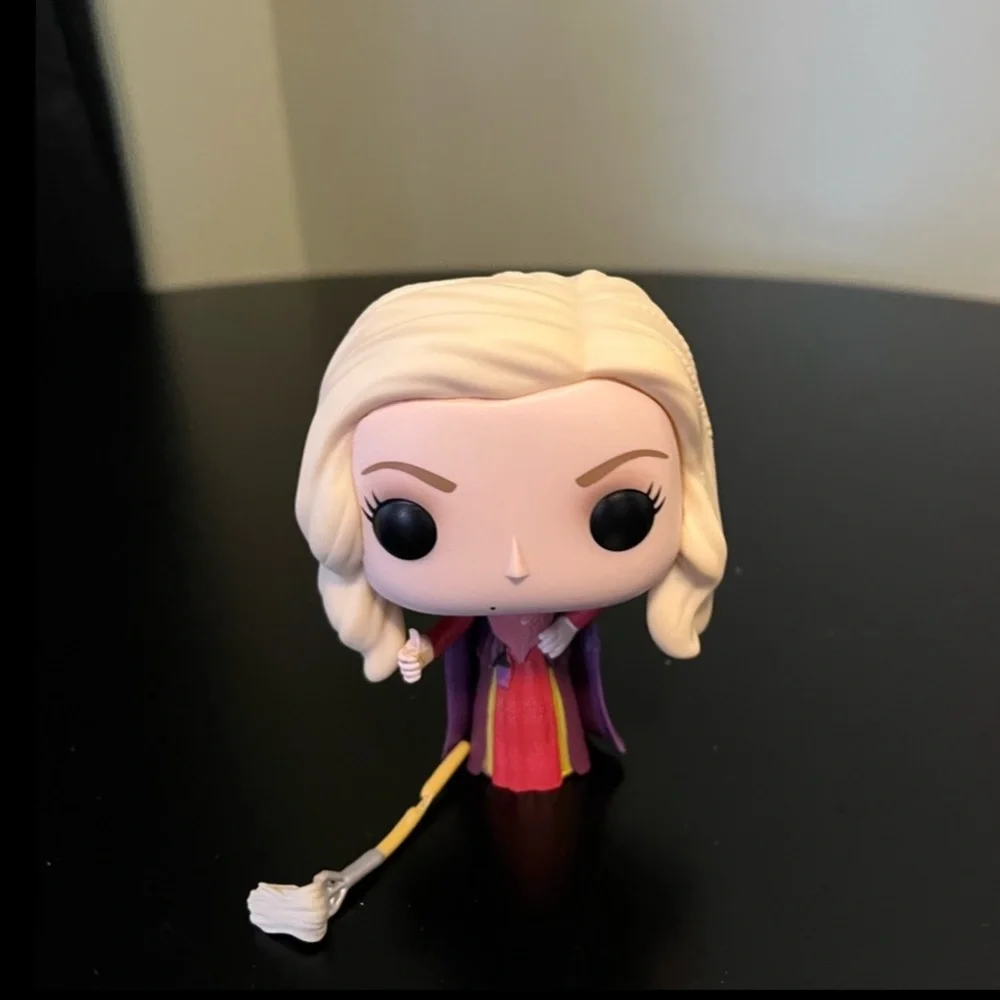 FUNKO POP! HOCUS POCUS SARAH SANDERSON SISTERS SPIRIT EXCLUSIVE #434 - Picture 5 of 6